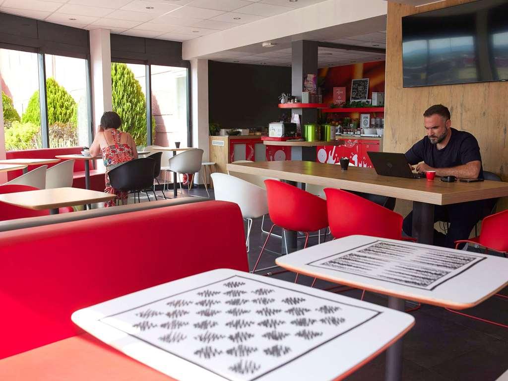 Ibis Chalon Sur Saone Nord Hotel Étterem fotó